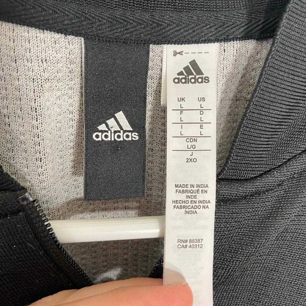 NWOT Adidas men’s black white‎ striped ID knit bomber jacket zip pocket large